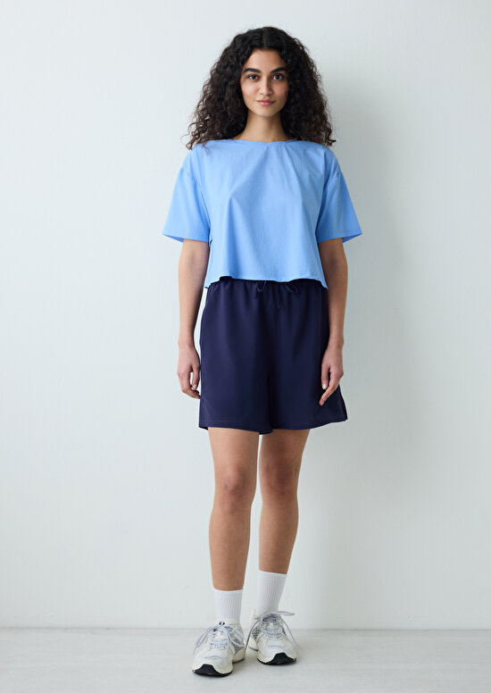 Mavi Sırt Detaylı Tişört - 5