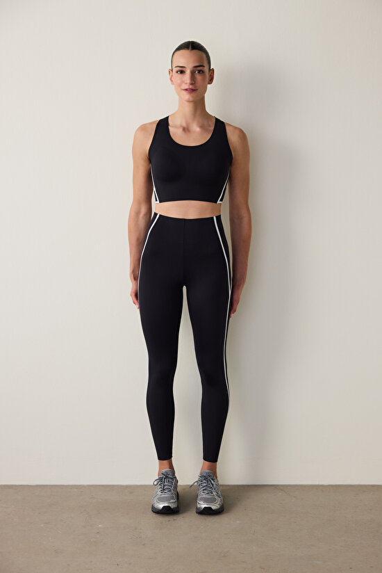 Siyah Orta Destekli Contrast Bonding Spor Sütyeni Siyah Orta Destekli Contrast Bonding Spor Sütyeni - 6