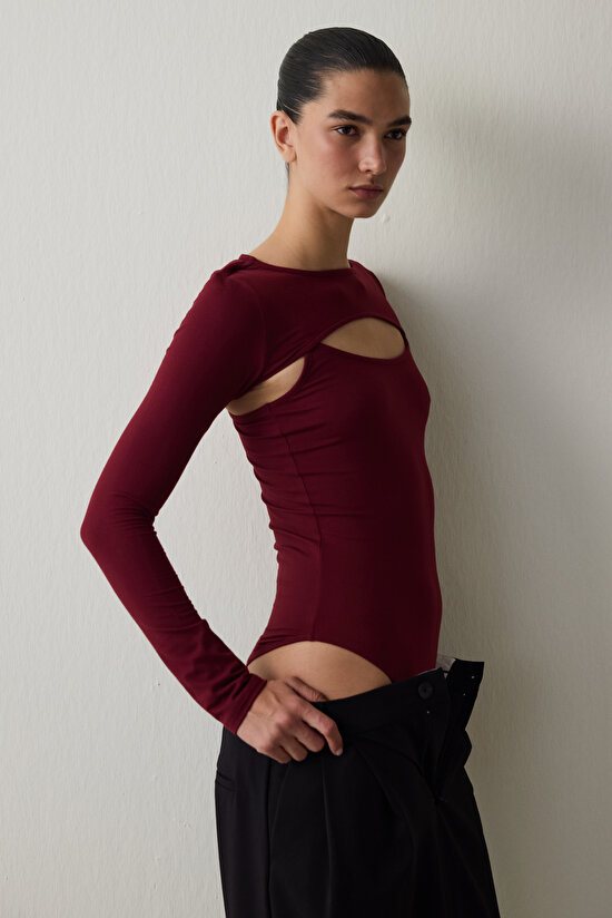Burgundy Crew Neck Long Sleeve Window Detail Bodysuit - 4