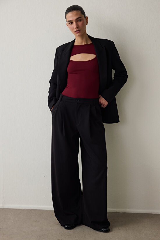 Burgundy Crew Neck Long Sleeve Window Detail Bodysuit - 9