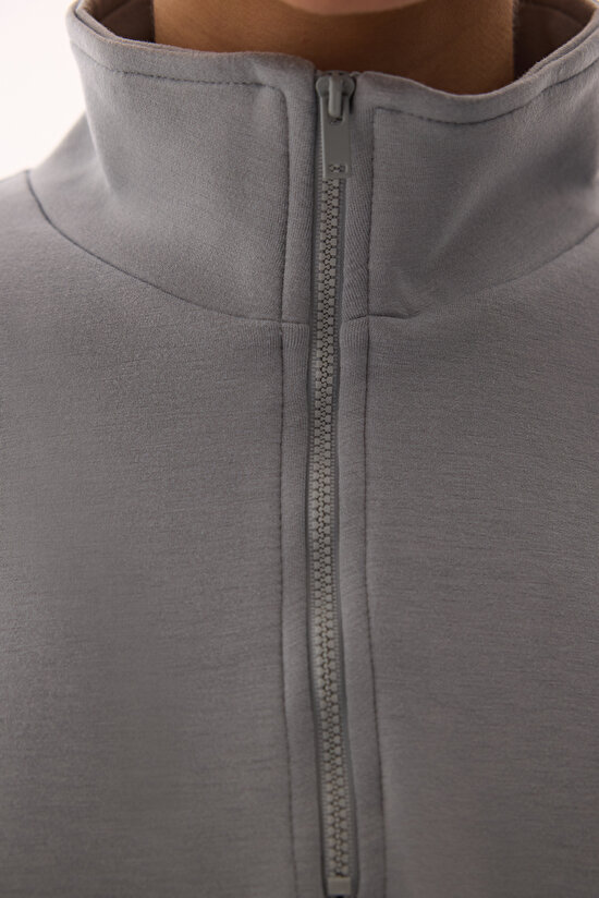 Gray Silky Feel Crop Sweatshirt - 7