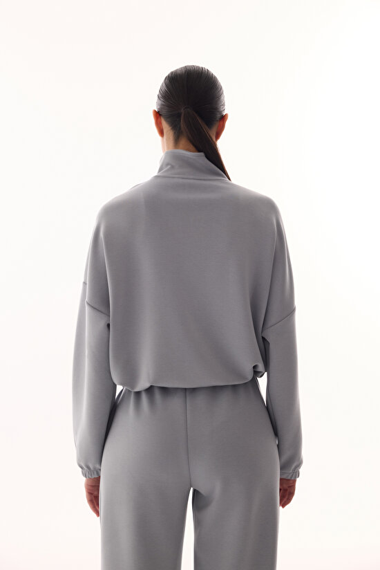 Gray Silky Feel Crop Sweatshirt - 8