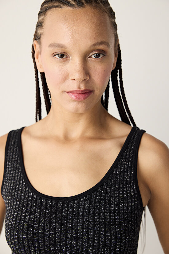 Siyah Simli  Dikişssiz Üst - 4