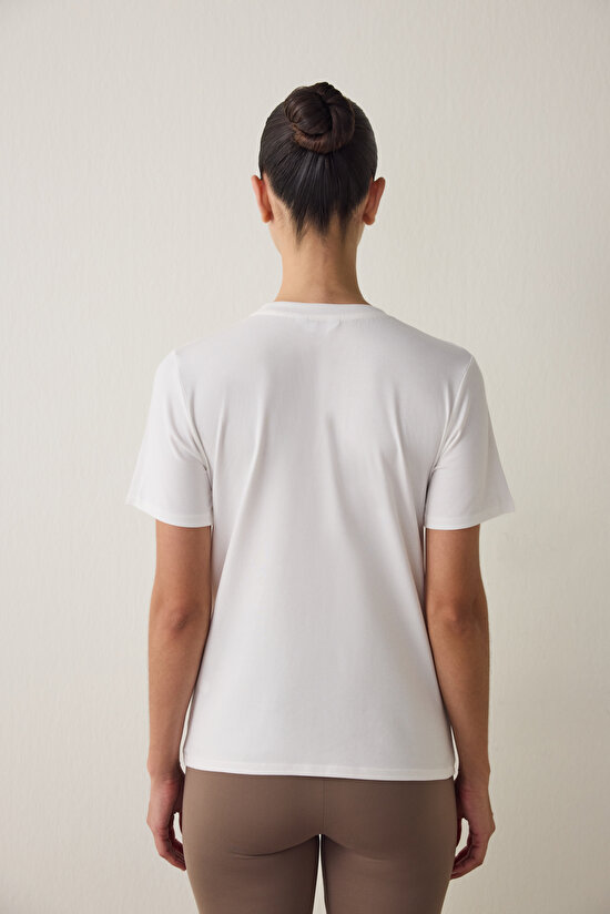 Off White Basic Crew Neck T-Shirt - 5