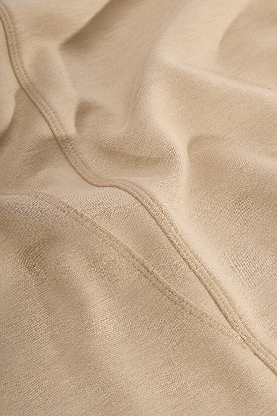 Bej Silky Feel Dikiş Detaylı Tişört - 2