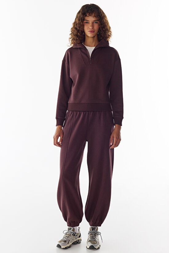 Dark Burgundy Stitch Balloon Cut Brushed Sweatpants - 2