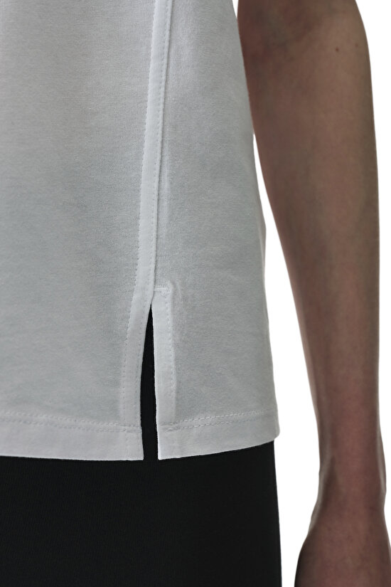 Beyaz Dikiş Detaylı Bisiklet Yaka Pamuklu  Tişört - 4