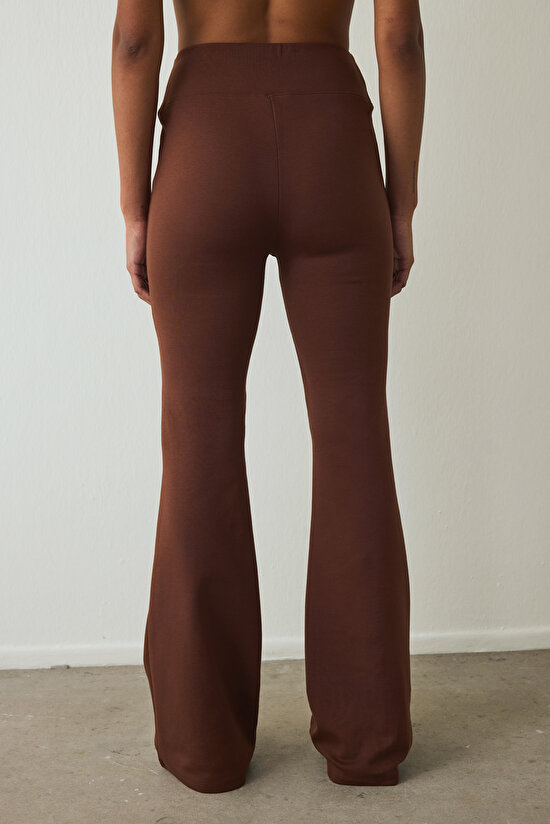 Cappuccino Easy High Waist Slim Fit Bell Bottom Trousers Cappuccino Easy High Waist Slim Fit Bell Bottom Trousers - 6