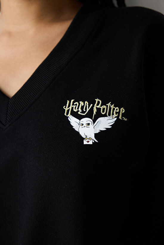 Siyah V Yaka Harry Potter Baskılı Sweatshirt Siyah V Yaka Harry Potter Baskılı Sweatshirt - 4