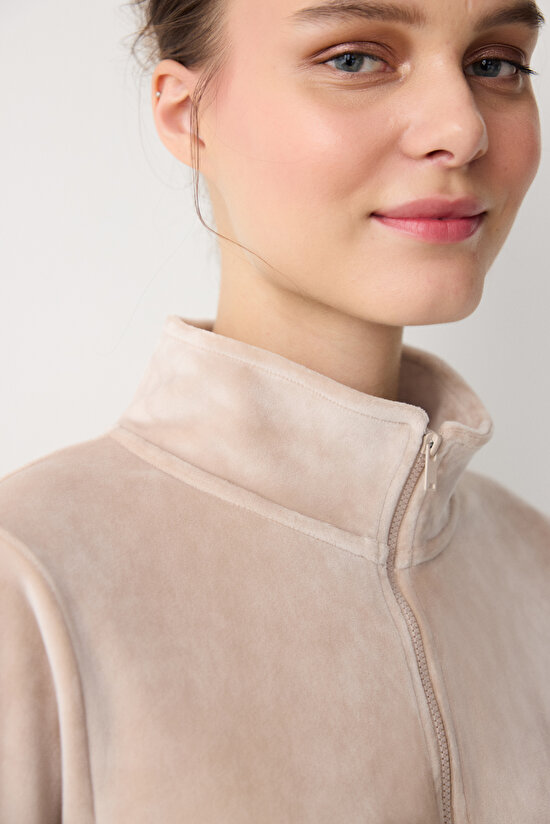 Soft Velvet Elasticated Beige Jacket - 3