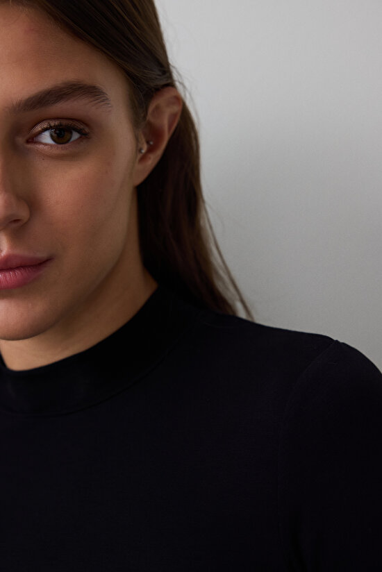 Black Half Turtleneck 3/4 Sleeve Slim Fit Top - 3
