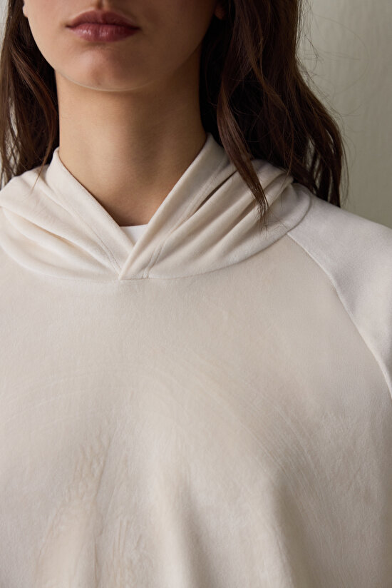 Bej Yumuşak Kadife Sıcak Tutan Termal Etkili Kapüşonlu Sweatshirt - 3