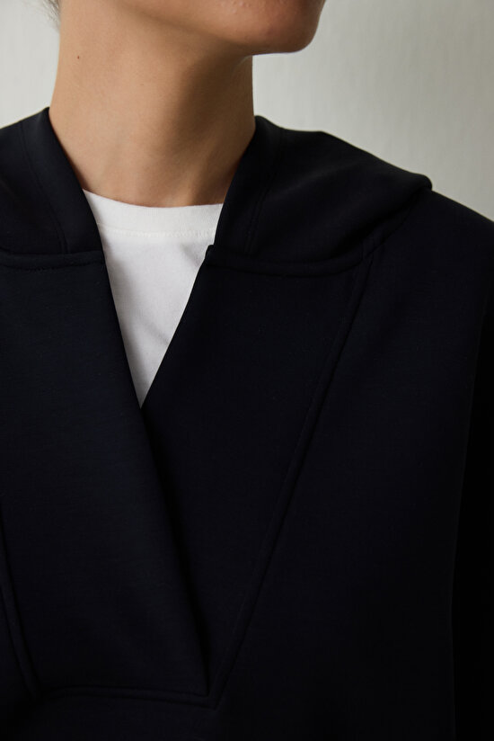Siyah Kapüşonlu Modal Crop Sweatshirt - 5
