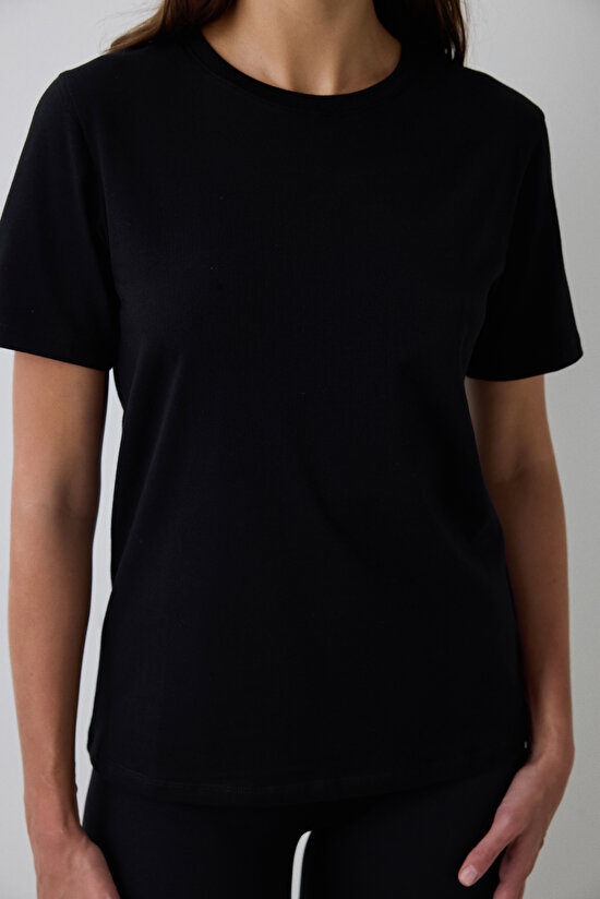 Siyah Bisiklet Yaka Basic Normal Kesim Tişört - 4