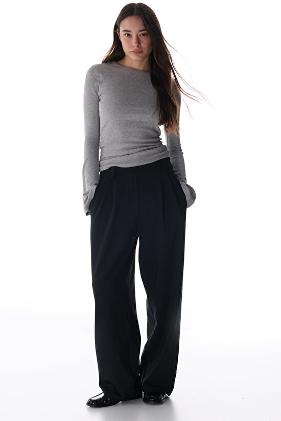 Black Pleated Daily Pants - 4