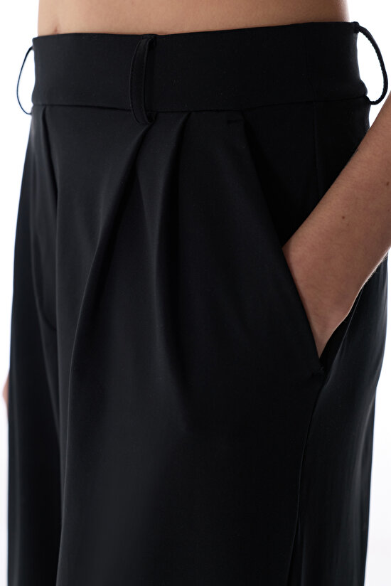 Black Pleated Daily Pants - 5