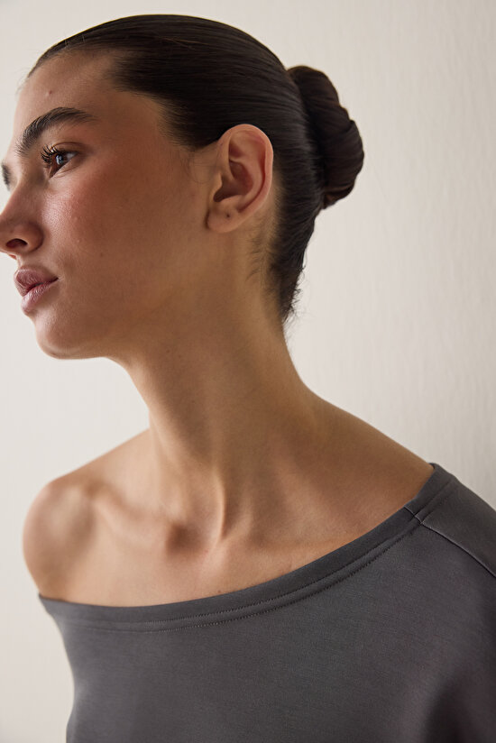 Gri Kayık Yaka Modal Önü Açık Sweatshirt - 4