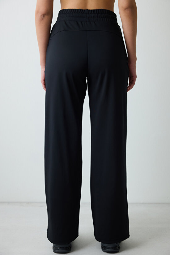 Loose Flare Active Black Pants - 3