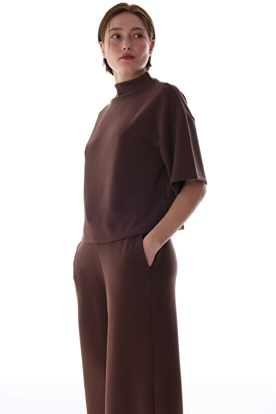 Brown Crop Modal Top - 4