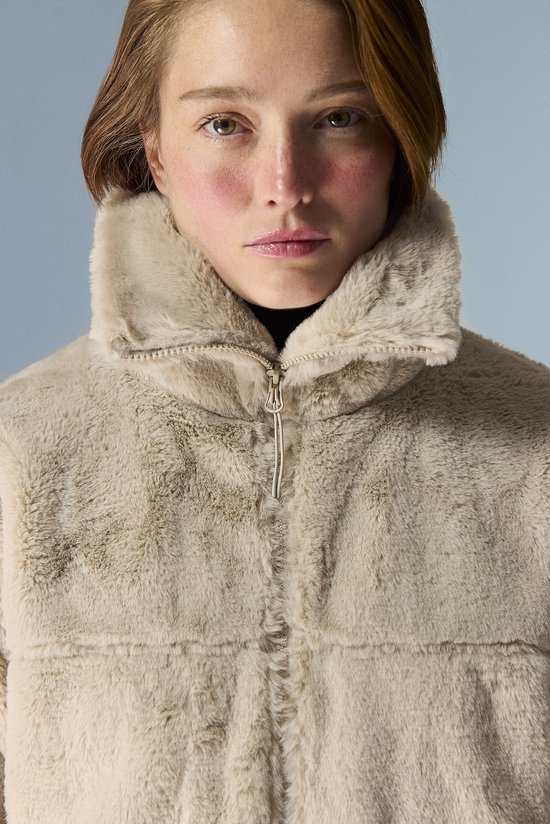Beige Faux Furr Sporty Zipped Long Sleeve Jacket - 3
