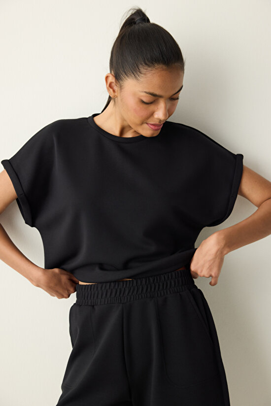 Siyah Bisiklet Yaka Silky Touch Tişört - 3