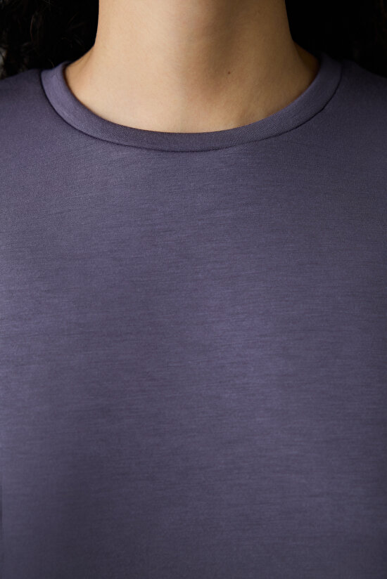 Gri Bisiklet Yaka Silky Touch Tişört - 3