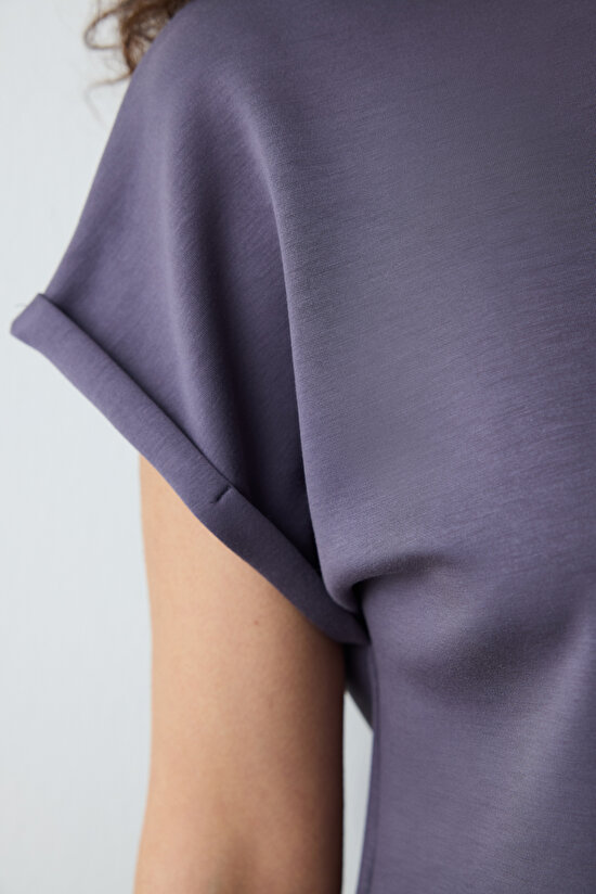 Gri Bisiklet Yaka Silky Touch Tişört - 4