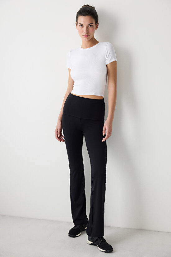 Beyaz Bisiklet Yaka Slim Fit Tişört - 3