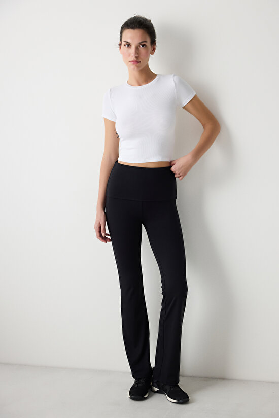 Beyaz Bisiklet Yaka Slim Fit Tişört - 4