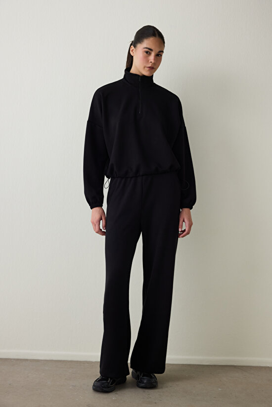 Black Silky Feel Loose Pants - 4