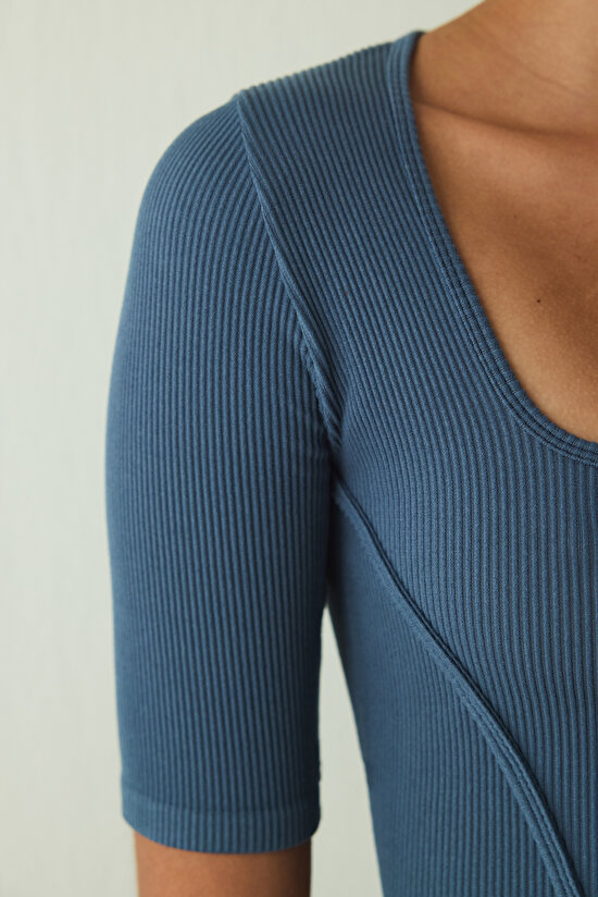 Indigo Square Neck Seamless Short Sleeve Crop Top - 6