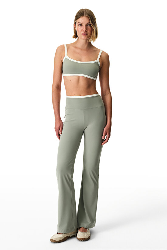 Grey Contrast Piping Removable Pad Sports Bra - 4