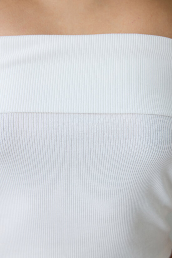 Beyaz Katlanabilir Detay Straplez Üst - 3