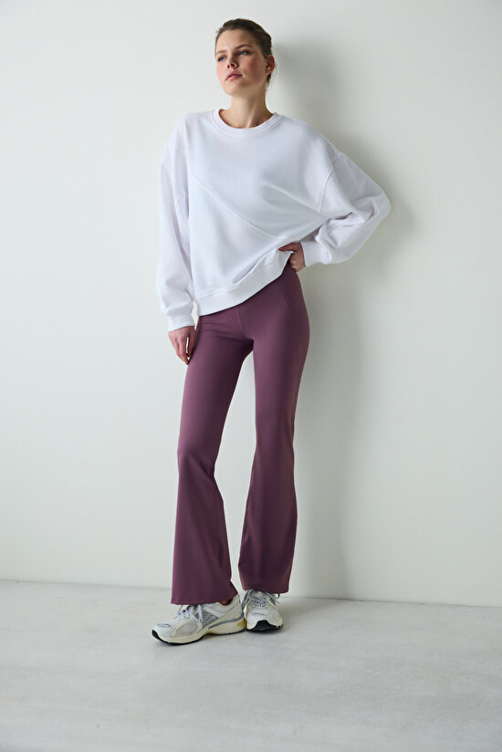 Beyaz Kavisli Dikişli Rahat Kesim Sweatshirt - 4