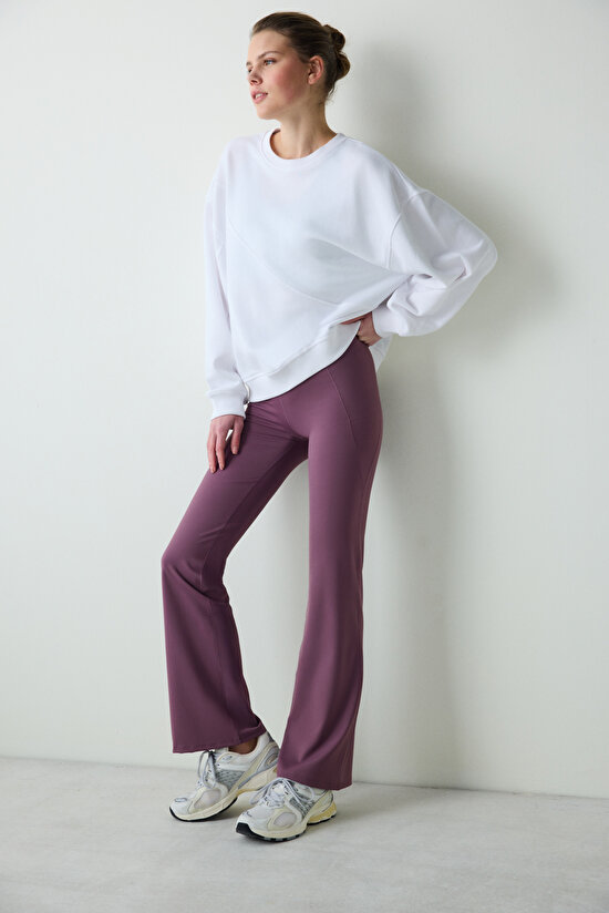 Beyaz Kavisli Dikişli Rahat Kesim Sweatshirt - 5