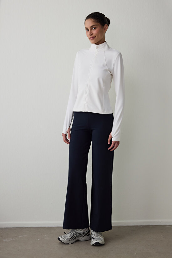 Siyah Termal Etkili Uzun Kollu Fermuarlı Dik Yaka Ceket - 3