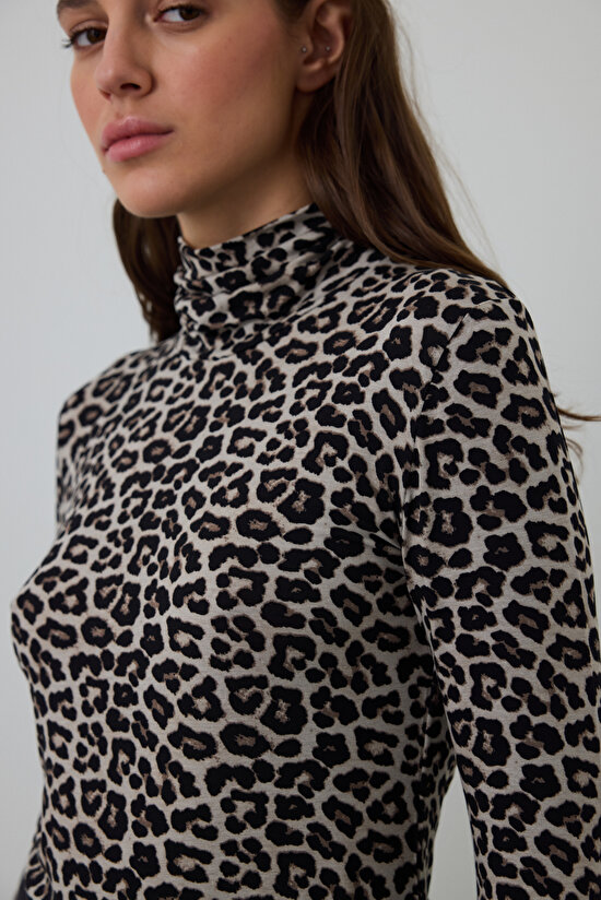 Leopard Patterned Half Turtleneck Slim Fit Long Sleeve Top - 5
