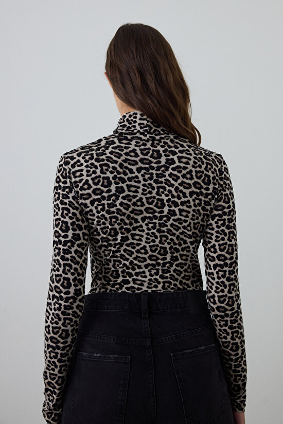 Leopard Patterned Half Turtleneck Slim Fit Long Sleeve Top - 6