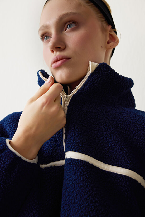 Indigo Thermal Effect Contrast Detail Polar Stand Collar Jacket - 3