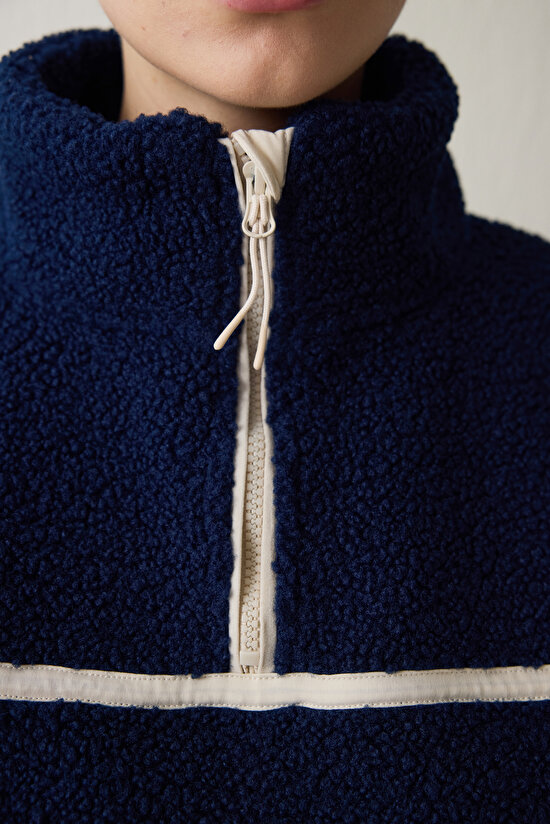 Indigo Thermal Effect Contrast Detail Polar Stand Collar Jacket - 5