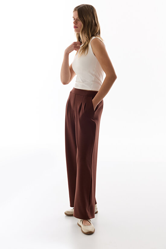 Brown Chic Pleated Pants - 4