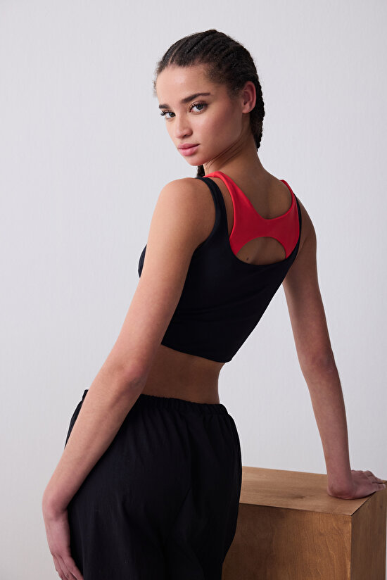 Sporty Square Neck Siyah Üst - 4