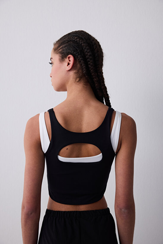 Sporty Cut Out Siyah Üst - 7