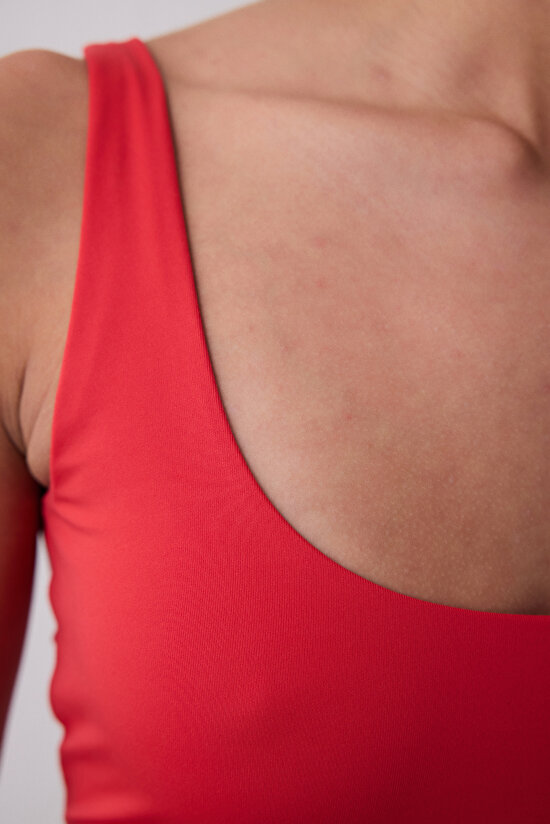 Sporty Cut Out Kırmızı Üst - 5