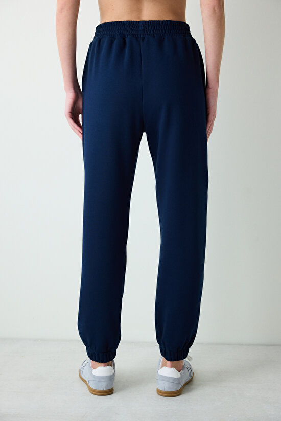 Fluffy Jogger - 3