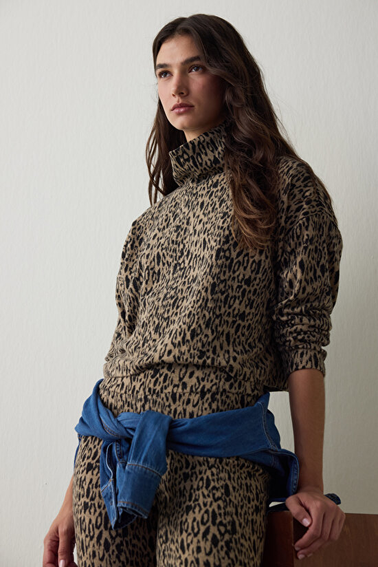 Comfy Crew Neck Oversize Long Sleeve Top - 3