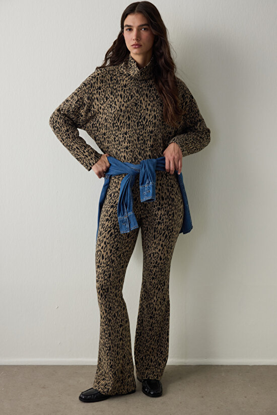 Comfy Crew Neck Oversize Long Sleeve Top - 6