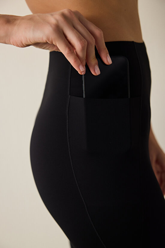 Black Medium Support V-Cut High Waist V Bonding Sports Leggings - 4