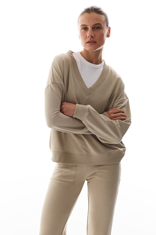 Bej Geniş V Yakalı Sweatshirt - 3