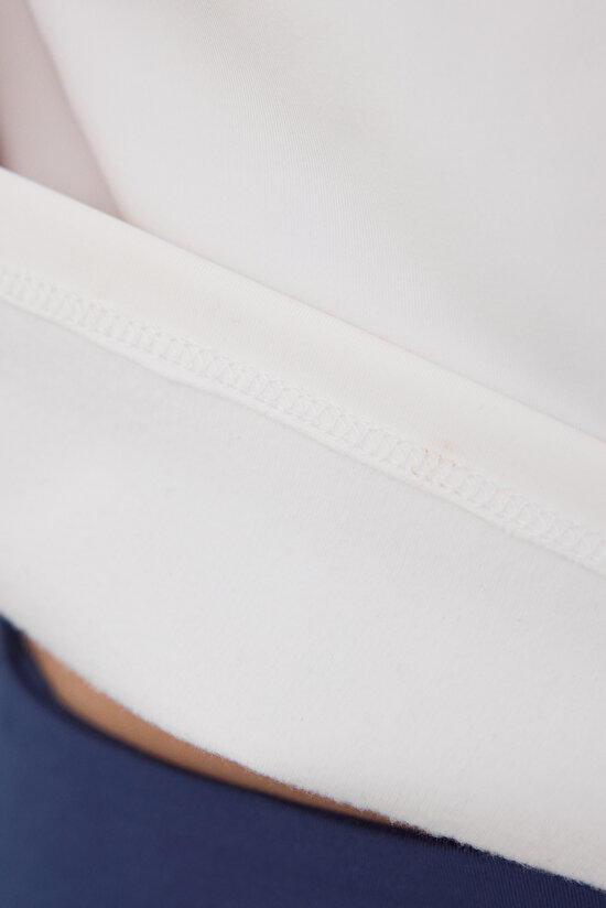 White Thermal Effect Long Sleeve Hooded Top - 7